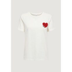 Koszulka crop top Kobieta ONLY Onlvica S/S Fold Up Velvet Top Box Ccjrs. Białe t-shirty damskie Only, s, bez wzorów, z bawełny, bez kołnierzyka. Za 132.80 zł.