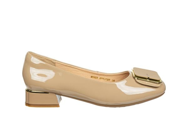 Półbuty Loretta Vitale W5303 Apricot, Beżowy, Skóra naturalna - 39. Brązowe półbuty damskie Loretta Vitale, bez wzorów, ze skóry, eleganckie, bez obcasa, bez zapięcia. W wyprzedaży za 206.10 zł.