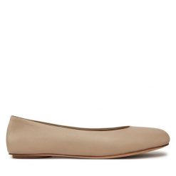 Baleriny Weekend Max Mara. Brązowe baleriny damskie Weekend Max Mara, bez wzorów, bez obcasa. Za 919.99 zł.
