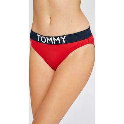 Tommy Hilfiger - Figi. Figi damskie marki Tommy Hilfiger. W wyprzedaży za 79.90 zł.