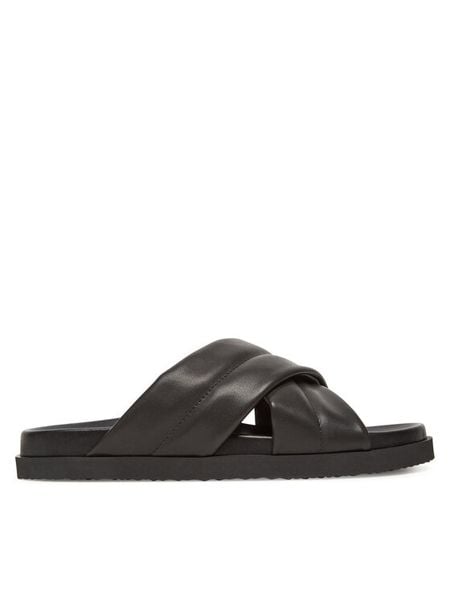 HÖGL Klapki Tessa 9-100820 Czarny. Czarne klapki damskie HÖGL, bez wzorów, ze skóry, bez obcasa. Za 449.99 zł.