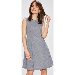 Tommy Hilfiger - Sukienka Marina. Sukienki damskie marki Tommy Hilfiger. W wyprzedaży za 399.90 zł.