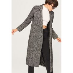 Szary płaszcz w jodełkę - Wielobarwn. Szare płaszcze damskie Reserved. Za 299.99 zł.