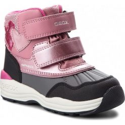 Śniegowce GEOX - B N.Gulp B.B Abx A B841FA 0BCEW C8006 S Dk Pink. Śniegowce dziewczęce marki Geox. W wyprzedaży za 259.00 zł.