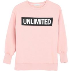 Jasnoróżowa Bluza Designation. Czerwone bluzy dla dziewczynek marki Born2be. Za 59.99 zł.