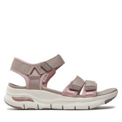 Sandały Skechers. Brązowe sandały damskie Skechers, bez wzorów, bez obcasa, na płaskiej podeszwie, bez zapięcia. Za 249.99 zł.