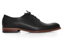 Unikatowe czarne wiedenki/oxfordy T201. Czarne eleganckie półbuty Modini Moda Męska, ze skóry, casualowe, bez zapięcia. W wyprzedaży za 360.00 zł.