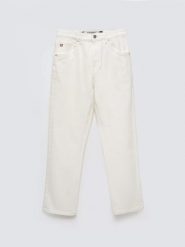 Jeansy damskie z prostą nogawką białe Avril Cropped 818. Białe jeansy damskie Big Star, z podwyższonym stanem. Za 299.99 zł.