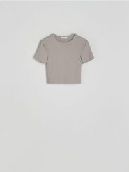 Krótki t-shirt - jasnoszary. Szare t-shirty damskie Reserved, l, bez wzorów, z dzianiny, bez kołnierzyka. W wyprzedaży za 15.99 zł.