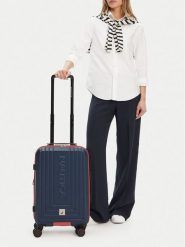 Nautica Walizka kabinowa WB-NTC-KS-003-07-S Granatowy. Niebieskie walizki męskie Nautica, bez wzorów, z tworzywa sztucznego. Za 279.99 zł.