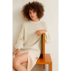 Mango - Sweter Saudade. Szare swetry damskie Mango, z dzianiny, z okrągłym kołnierzem. Za 139.90 zł.