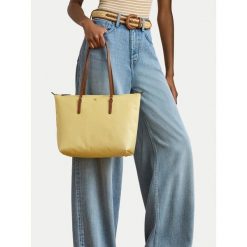 Torebka LAUREN RALPH LAUREN. Żółte torebki do ręki damskie Lauren Ralph Lauren, bez wzorów, bez dodatków. Za 609.99 zł.
