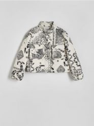 Kurtka ze wzorem typu paisley - kremowy. Białe kurtki damskie Reserved, l, bez wzorów, z bawełny, bez kaptura. W wyprzedaży za 89.99 zł.