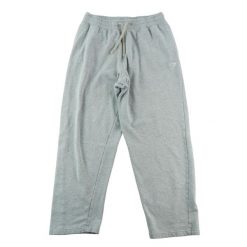 Second life - Spodnie dresowe męskie Gymshark oversize szare - Stan bardzo dobry. Szare spodnie sportowe męskie GYMSHARK, l, bez wzorów, z dresówki, do biegania. Za 106.46 zł.