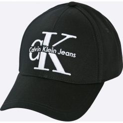 Calvin Klein Jeans - Czapka. Czarne czapki i kapelusze damskie Calvin Klein Jeans, z jeansu. W wyprzedaży za 139.90 zł.