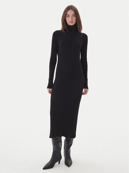 Kontatto Sukienka dzianinowa 3M0853C Czarny Regular Fit. Czarne sukienki damskie Kontatto, m, bez wzorów, z dzianiny, bez kołnierzyka, bez ramiączek. Za 349.99 zł.