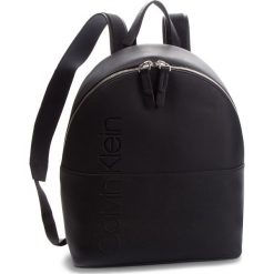 Plecak CALVIN KLEIN - Dual Backpack K60K604477 001. Czarne plecaki damskie Calvin Klein, ze skóry ekologicznej, eleganckie. Za 649.00 zł.