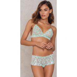 Samsoe & Samsoe Figi Marilyn 6356 - Turquoise. Różowe figi damskie Samsøe & Samsøe, z elastanu. W wyprzedaży za 48.78 zł.