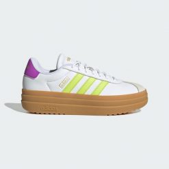 Buty VL Court Bold. Białe obuwie sportowe damskie Adidas, bez wzorów. Za 282.99 zł.