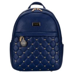 Pikowany, modny granatowy plecak damski zdobiony złotymi nitami eko skóra Peterson. Niebieskie plecaki damskie Peterson, z aplikacjami, ze skóry ekologicznej, eleganckie. Za 124.99 zł.