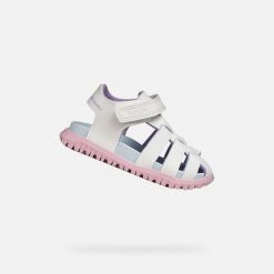 Sandały GEOX B SANDAL FUSBETTO GI Biały. Białe sandały damskie Geox, bez wzorów, z syntetyku, bez obcasa, bez zapięcia. Za 188.99 zł.