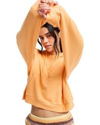 Bluza z kapturem damska SURFING BY DAYLIGHT. Brązowe bluzy damskie Roxy, m, bez wzorów, z elastanu, z kapturem. Za 167.99 zł.