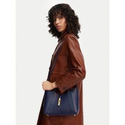 Torebka Furla. Niebieskie torebki do ręki damskie Furla, bez wzorów, klasyczne, bez dodatków. Za 1,269.00 zł.