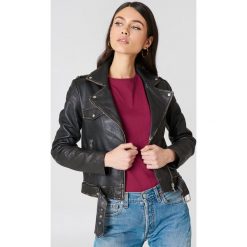 NA-KD Exclusive Kurtka skórzana Worn Look - Black. Czarne kurtki damskie NA-KD Exclusive, z materiału. Za 566.95 zł.