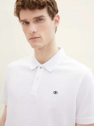 T-SHIRT KOSZULKA POLO MĘSKA TOM TAILOR. Białe koszulki sportowe męskie Tom Tailor, m, bez wzorów, z bawełny, bez kołnierzyka, bez ramiączek, na fitness i siłownię. Za 116.99 zł.