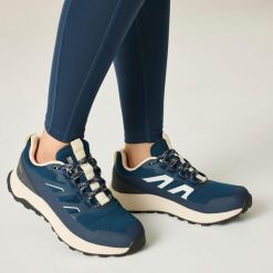Damskie buty Ravika. Niebieskie trekkingi damskie Regatta, trekkingowe. Za 299.99 zł.