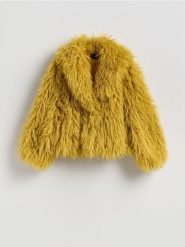 Kurtka z imitacji futra - musztardowy. Kurtki damskie Reserved, l, bez wzorów, bez kaptura. Za 399.99 zł.