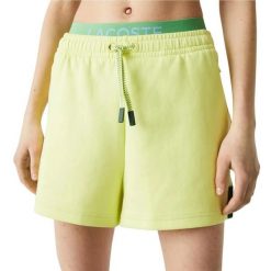 Spodenki damskie Lacoste. Zielone szorty sportowe damskie Lacoste, na lato, xs, z aplikacjami, z dresówki, sportowe, z podwyższonym stanem. Za 197.00 zł.