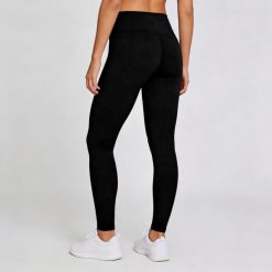 Legginsy Softee Boreal w kolorze czarnym. Czarne legginsy damskie Softee, m, bez wzorów, z elastanu, z podwyższonym stanem, długie, na fitness i siłownię. Za 177.99 zł.