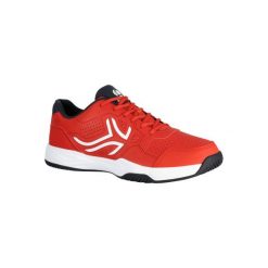 Buty tenisowe TS190 męskie. Czerwone buty sportowe męskie ARTENGO, z kauczuku. W wyprzedaży za 79.99 zł.