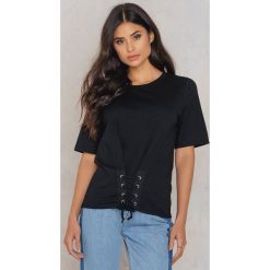 Rut&Circle T-shirt Elina Waist - Black. T-shirty damskie marki Rut&Circle. W wyprzedaży za 31.48 zł.