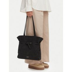 Torebka JENNY. Czarne torebki do ręki damskie Jenny, bez wzorów, bez dodatków. Za 149.99 zł.
