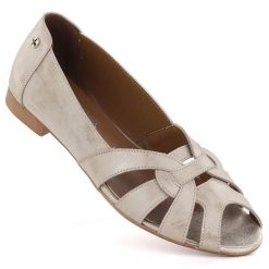 Skórzane baleriny damskie ażurowe komfortowe złote Gino Fabiani OL28-1. Żółte półbuty damskie Gino Fabiani, w ażurowe wzory, ze skóry, bez obcasa, bez zapięcia. Za 189.99 zł.