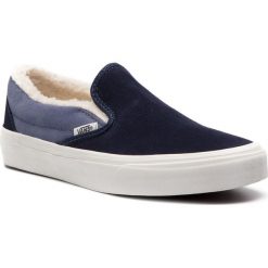 Tenisówki VANS - Classic Slip-On VN0A38F7UM11 (Suede/Sherpa) Sky Captai. Półbuty damskie marki Vans. W wyprzedaży za 239.00 zł.