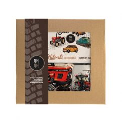 Zetor 7211 — paczka (Zawartość paczki: koszulka, torba, kubek, słodycze; Rozmiar koszulki / bluzy: 4XL (męska); Kolor koszulki / bluzy: czarny; Rodzaj. Czarne bluzy męskie nikiniki, l, bez wzorów, z bawełny, bez kaptura. Za 179.00 zł.