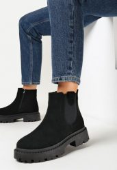 Czarne Botki Sztyblety z Imitacji Zamszu na Platformie z Elastyczną Wstawką Isilinda. Czarne botki damskie Born2be, z jeansu, eleganckie, bez obcasa, na platformie, bez zapięcia. Za 99.99 zł.