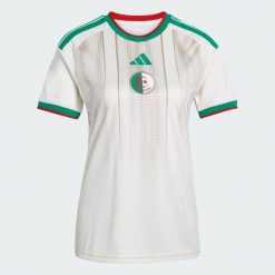 Koszulka domowa Algeria 26. Białe koszulki sportowe damskie Adidas, xl, bez wzorów, z materiału, bez kołnierzyka, bez ramiączek, do piłki nożnej, climacool (adidas). Za 439.00 zł.