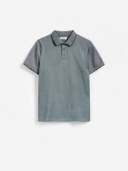 Koszulka polo slim - ciemnozielony. Zielone koszulki polo męskie Reserved, l, bez wzorów, z bawełny, bez ramiączek. Za 89.99 zł.
