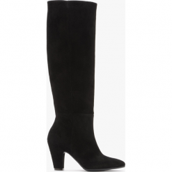 Kozaki na obcasie w stylu retro AMY. Czarne kozaki damskie Ryłko, ze skóry, bez obcasa, na obcasie. W wyprzedaży za 199.99 zł.