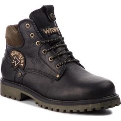 Trapery WRANGLER - Yuma Patch WM182003 Black 62. Śniegowce i trapery męskie marki Wrangler. W wyprzedaży za 309.00 zł.