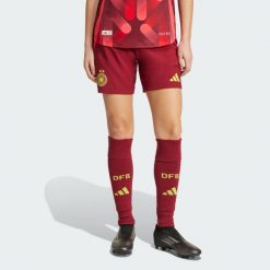 Szorty Germany 25 (Women's Team) Away Authentic. Czerwone szorty damskie Adidas, l, bez wzorów, z materiału, eleganckie, z standardowym stanem. Za 249.00 zł.