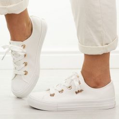 Białe trampki damskie Lee Cooper 4068. Białe obuwie sportowe damskie Lee Cooper, bez wzorów, z gumy, klasyczne, bez zapięcia. Za 159.00 zł.