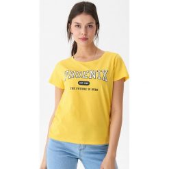 T-shirt z nadrukiem Phoenix - Żółty. T-shirty damskie marki House. Za 29.99 zł.