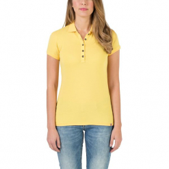 Koszulka polo "Basic" w kolorze żółtym. Żółte bluzki damskie Timezone, polo. W wyprzedaży za 68.95 zł.