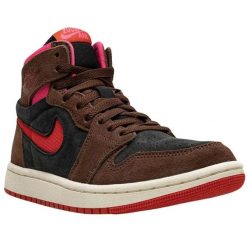 Buty sportowe Sneakersy damskie, Air 1 W Zoom CMF 2. Brązowe obuwie sportowe damskie Nike, bez wzorów, z materiału, trekkingowe. Za 449.99 zł.