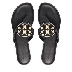 Japonki Tory Burch. Czarne klapki damskie Tory Burch, bez wzorów, bez obcasa. Za 1,284.00 zł.